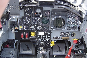 F-5F rear instrument panel