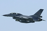 F-16B 6809 (Photo by Jason Tu)