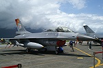 F-16B 6822