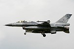 F-16B 6825 (Photo by Jason Tu)